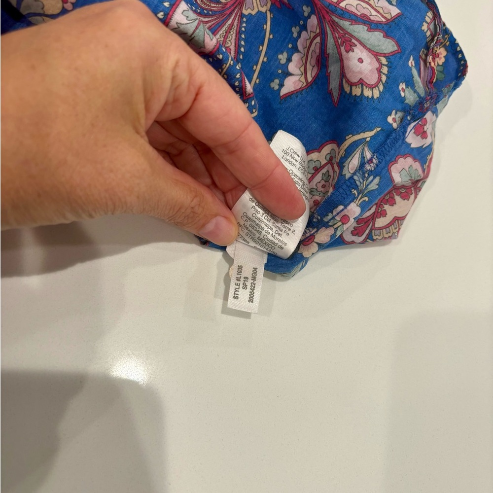 J. Crew Liberty Print Blouse size 2 blue paisley ruffle sleeveless layering - Picture 11 of 11
